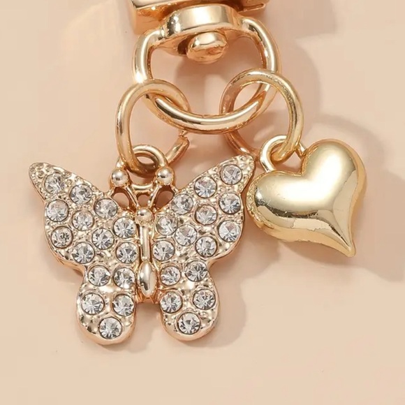 BAG CHARM Sparkling Butterfly Heart Charm - Picture 2 of 4